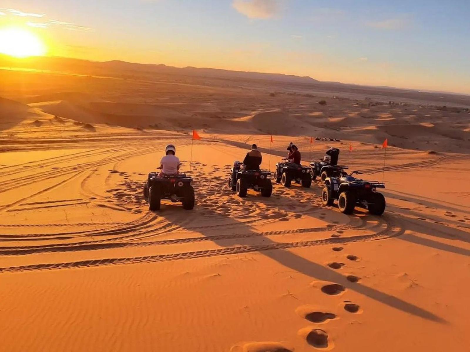 Merzouga Desert Family Camp エクステリア 写真